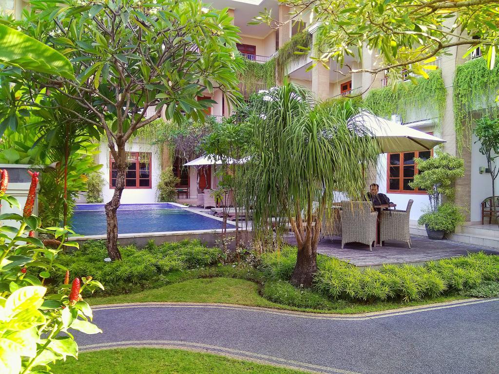 Pondok Anyar Hotel Kuta Lombok Esterno foto
