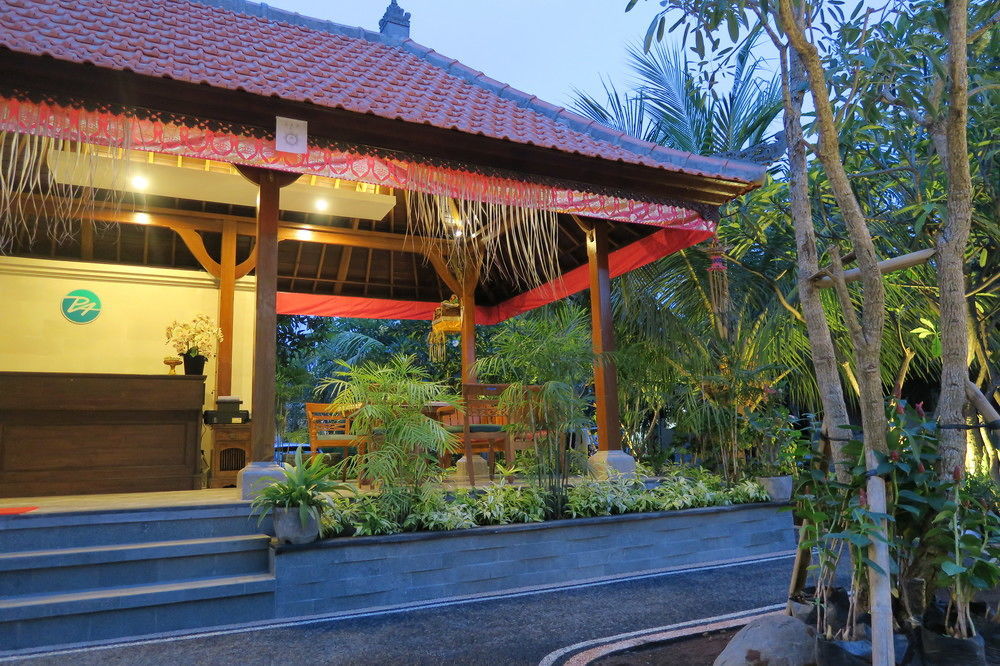 Pondok Anyar Hotel Kuta Lombok Esterno foto